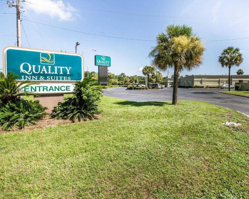 ג'סאפ Quality Inn מראה חיצוני תמונה